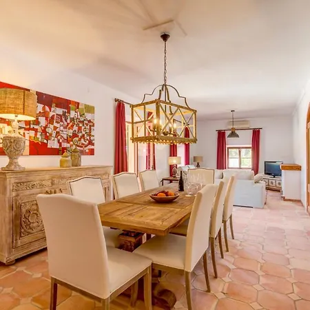 Villa Daniel Gran *